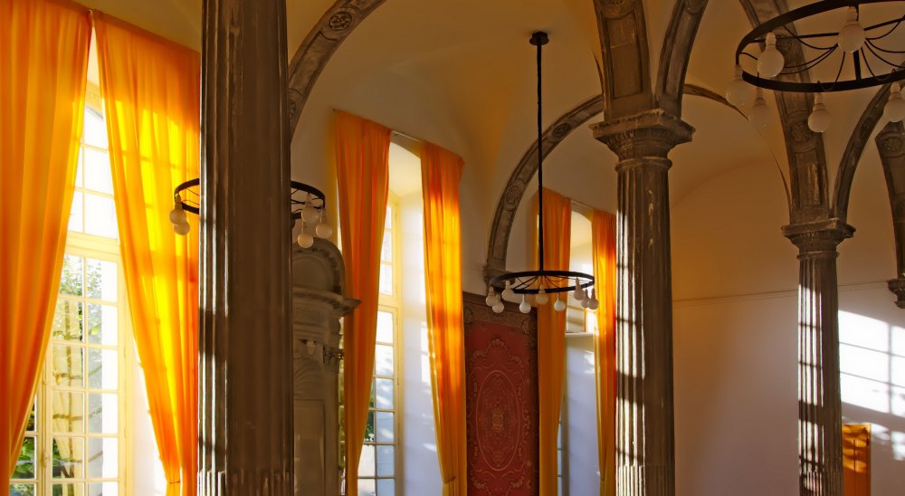 slideshow image