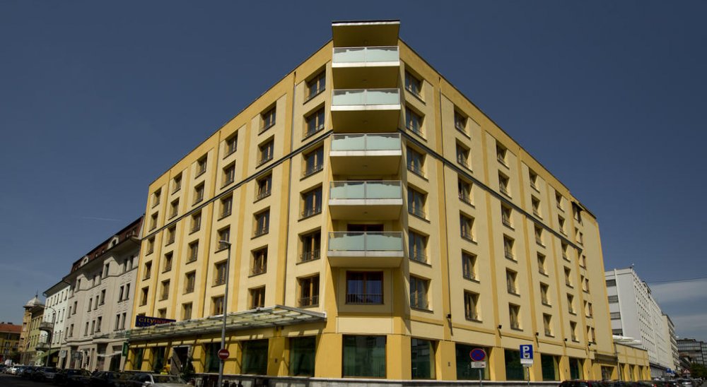 slideshow image