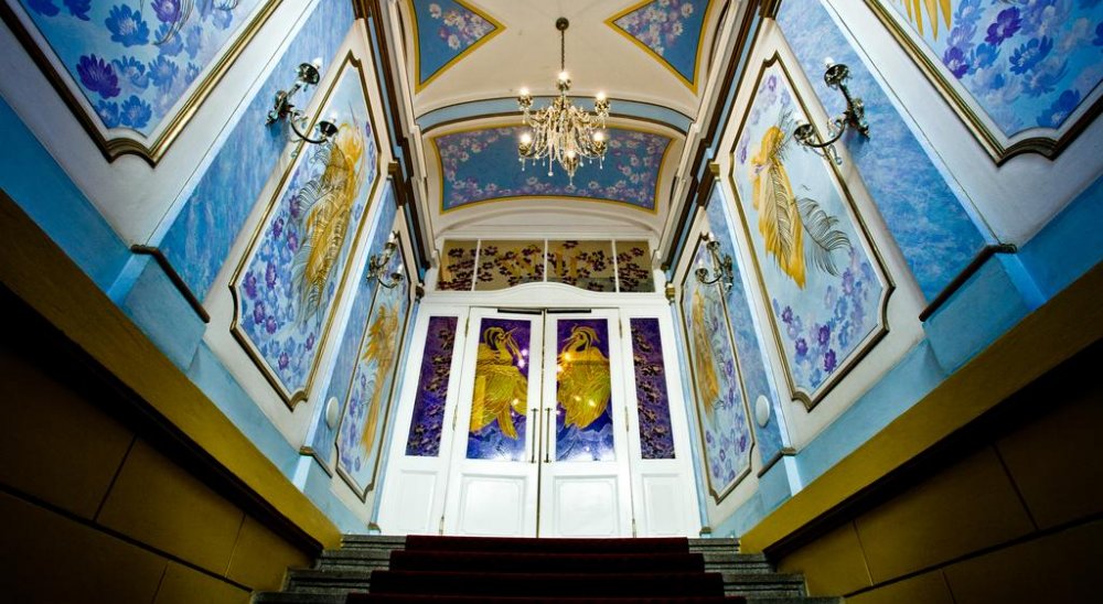 slideshow image