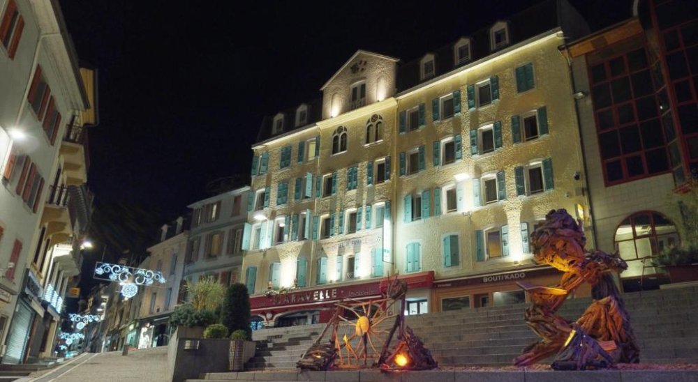 slideshow image
